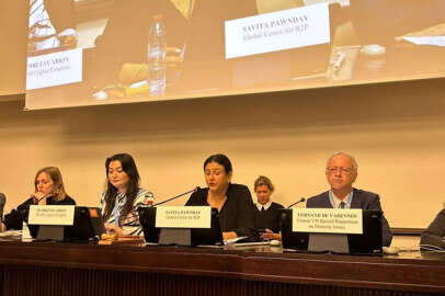 Çin heyeti, BM salonunu terk etti!