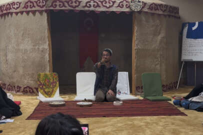 Öğretmen Tuncay Çalışkan, Masal Anlatıcılığı kapsamında otağı anlattı