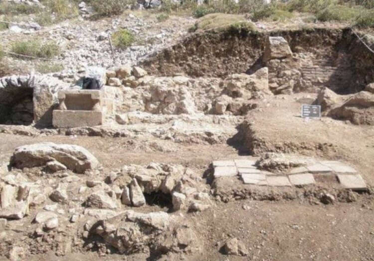 Burdur’da bir ‘hortlak’ mezarı