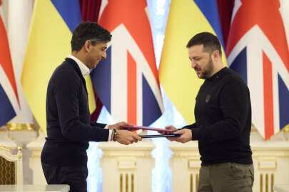 Ukrayna ile Birleşik Krallık arasında 10 yıllık güvenlik anlaşması