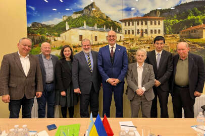 KTMM üyeleri ve Türkiye'nin Kıyiv Büyükelçiliği heyeti, Kırım Tatarlarının durumunu görüştü