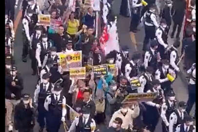 Japonya'da PKK sempatizanlarına büyük tepki: Japon halkı sokaklara döküldü!