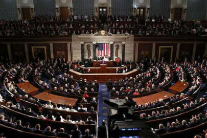 ABD Temsilciler Meclisi Ukrayna'ya yardım paketini oylamadan tatile çıktı