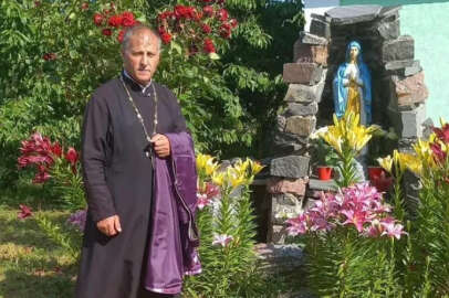 İşgalci Rus güçleri, Herson'da Ukraynalı bir rahibi öldürdü