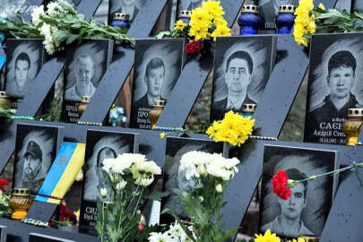 Zelenskıy'den Semavi Yüz Kahramanları'nı anma mesajı