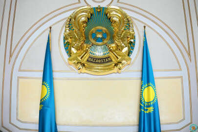 Kazakistan'ın Sovyet izleri taşıyan devlet arması değişecek!