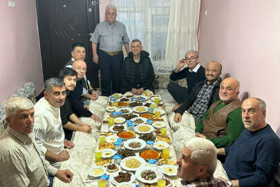 Kırım Derneği Konya Şubesinden Kırım Tatar köyü Yağlıbayat'a Ramazan ziyareti