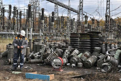 Rusya, Ukrayna'daki enerji tesislerini vurmaya devam ediyor