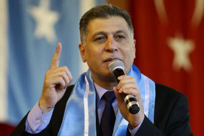 Erşat Salihi'den Türk dünyasına çağrı!