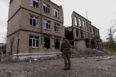 Ukrayna Başkomutanı Sırskıy: Rusya, 9 Mayıs'a kadar Çasiv Yar kentini işgal etme hedefinde!