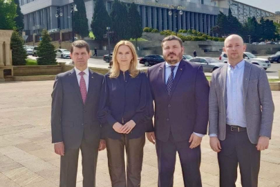 Ukrayna heyeti Azerbaycan'ı ziyaret etti