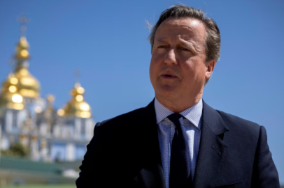 Birleşik Krallık, Ukrayna'ya her yıl 3 milyar poundluk askerî yardım sağlayacak
