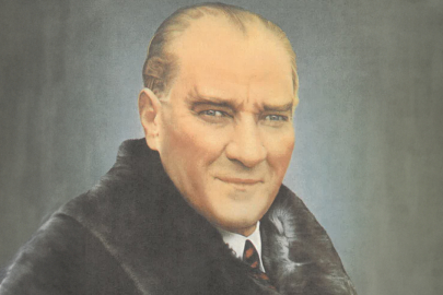 Atatürk'ün meşhur portresinin aslı MEB'in envanterinde!