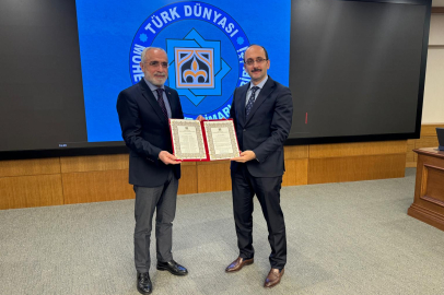 Türk Dünyası Mühendisler ve Mimarlar Birliğinden Topçu'ya onursal üyelik