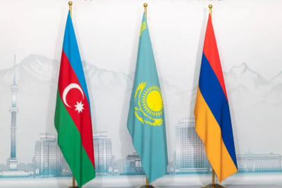 Azerbaycan ve Ermenistan dışişleri bakanları Almatı’da görüştü