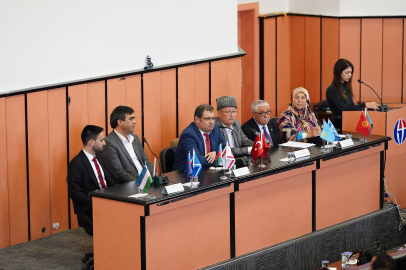 Gaziantep'te "Hürriyete Bir Adım" paneli düzenlendi