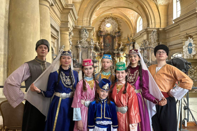 Litvanya Tatarları ve Kırım Tatarlarından oluşan Efsane topluluğu milli geleneklerini yaşatmaya devam ediyor