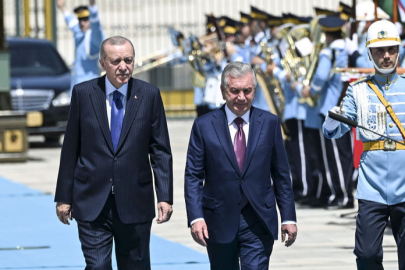 Cumhurbaşkanı Erdoğan'dan Özbek mevkidaşı Mirziyoyev ile önemli görüşme!