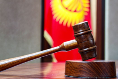 Kırgızistan'da hakimlere Kırgız Türkçesi zorunluluğu getirildi