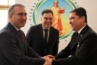 Türkiye ve Türkmenistan arasında güçlü köprüler kuruluyor