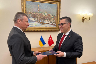 Türkiye'nin Odesa Başkonsolosu, buyrultu belgesini teslim aldı