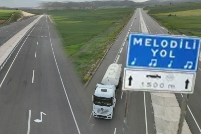 Melodili Yol uygulamasında Türk Marşı'ndan sonra sıra Mehter Marşı'nda