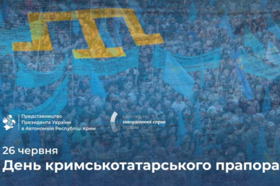 Kırım Tatar bayrağı, direnişi ve halkın sarsılmaz iradesini simgeliyor