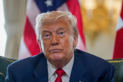 Trump, Ukrayna ile Rusya barış sürecinde geri adım attı!