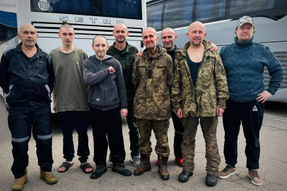 Rus esaretindeki bir grup Ukraynalı daha evine döndü