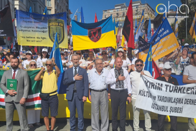 İstanbul’da Ukraynalı esirler için destek eylemi: Rusya tüm dünya barışını tehdit ediyor