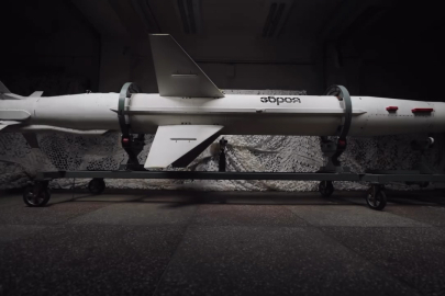 Ukrayna'nın bin km menzilli yeni füzesi: Uzun Neptün