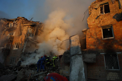 Rusya başkent Kıyiv'i vurdu: Çok sayıda ölü ve yaralı var!