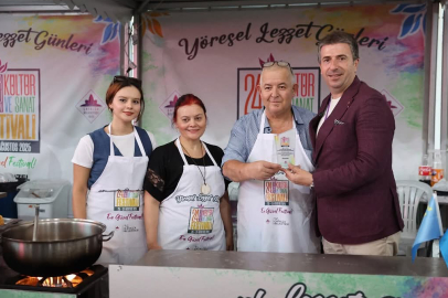 Kırım Tatar lezzetleri 24. Erguvan Festivali’nde tanıtıldı