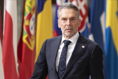 Hollanda Başbakanı: Rusya’ya baskı artmalı