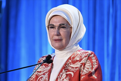 Emine Erdoğan: Dünyanın tüm çocuklarına aydınlık bir gelecek borçluyuz