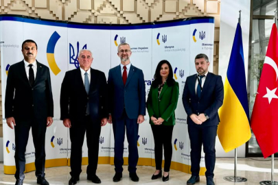 Ukrayna Büyükelçisi Celâl, Kamu Başdenetçisi Akarca’yı Ukrayna’ya davet etti