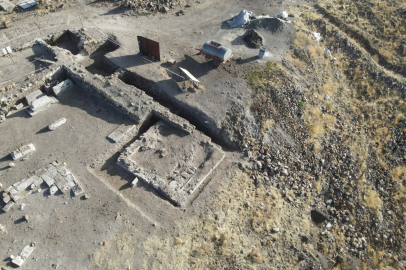 5 bin yıllık Ani’de Selçuklu izleri: Kare gövdeli kümbet keşfedildi!