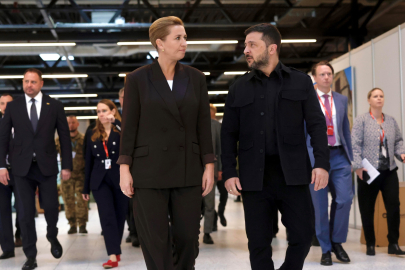 AST Zirvesi Danimarka'da başladı: Zelenskıy ve Frederiksen görüştü