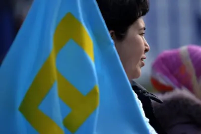 İşgalci Rusya Kırım'da kadınlara yönelik baskıları artırdı!