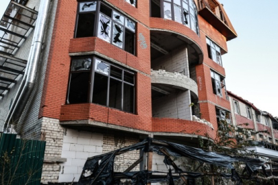 Rusya Herson'a saldırdı: 2 sivil hayatını kaybetti!