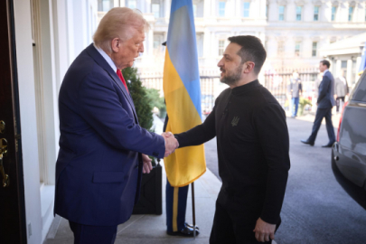 Zelenskıy ve Trump Cuma günü Vaşington'da bir araya gelecek