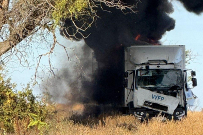 Rusya, Herson'da BM insani yardım konvoyunu vurdu