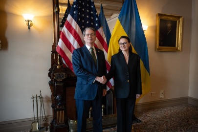 Ukrayna Başbakanı Svırıdenko, ABD Hazine Bakanı Bessent ile görüştü