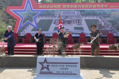 Kuzey Kore'den Ukrayna'da ölen askerleri için anıt müzesi