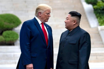 Donald Trump ve  Kim Jong-Un bir araya mı geliyor?