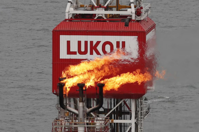 ABD'nin yaptırımları karşısında ezilen Lukoil uluslarası varlıklarını satışa çıkardı!