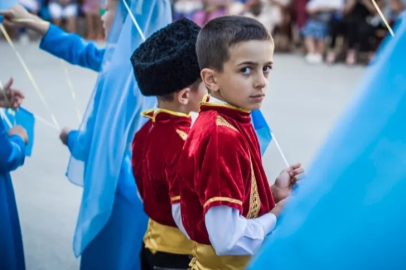 İşgalci yönetimden Kırım’da yeni kimlik soykırımı: "Ben Rus'um"