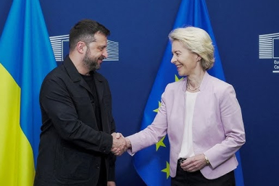 Zelenskıy, AB Komisyonu Başkanı von der Leyen ile görüştü