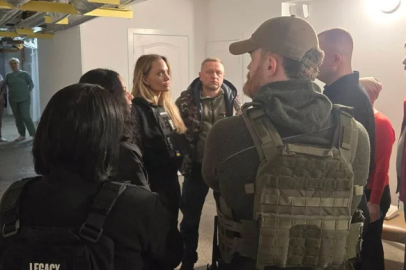 Angelina Jolie Ukrayna'da: Diplomasi ve sivillerin korunması acımasızlığın gerisinde kalmamalı