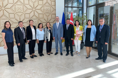 Romanya Dobruca Kırım Göçmenleri Derneğinden Büyükelçi Nariman Celâl'e ziyaret